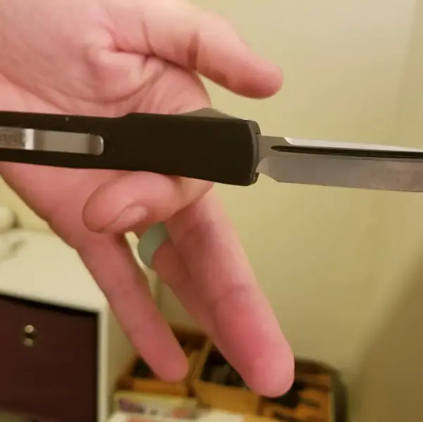 balancing knife