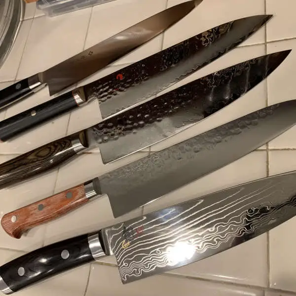 bunch of chef knives