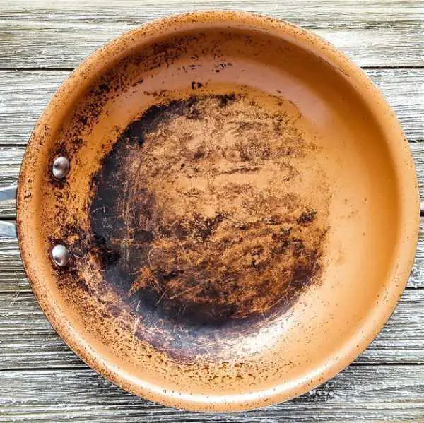 burnt copper pan