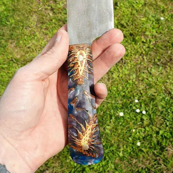 knife handle