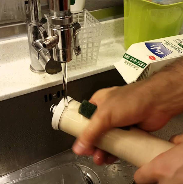 cleaning ceramic filter cartridge
