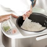 cooking rice in rice cooker