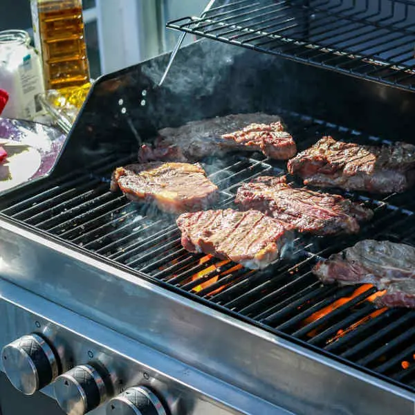 searing steaks on gas grill