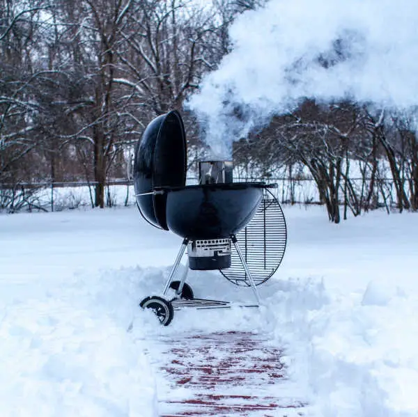 charcoal grill winter BBQ