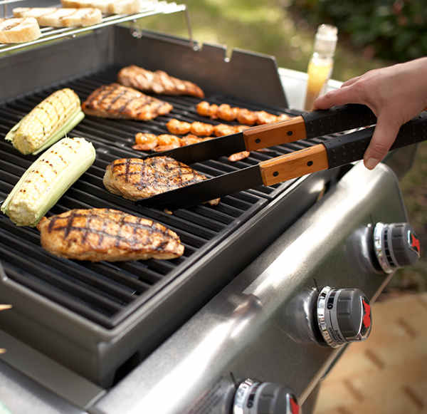 cooking on gas grill