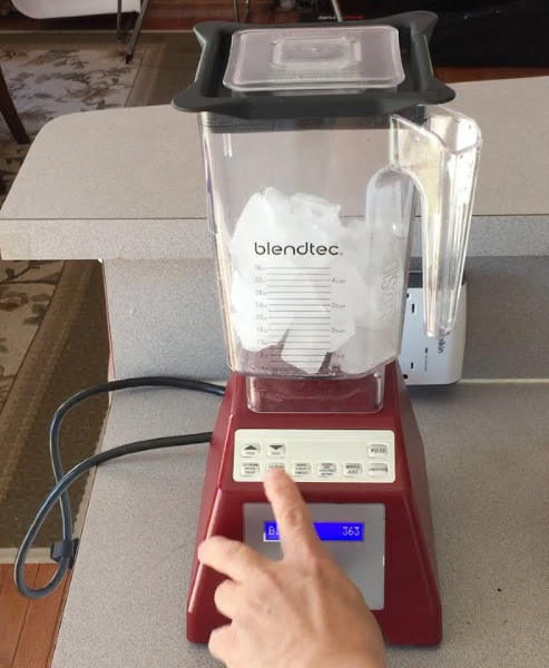 crushing ice in blender